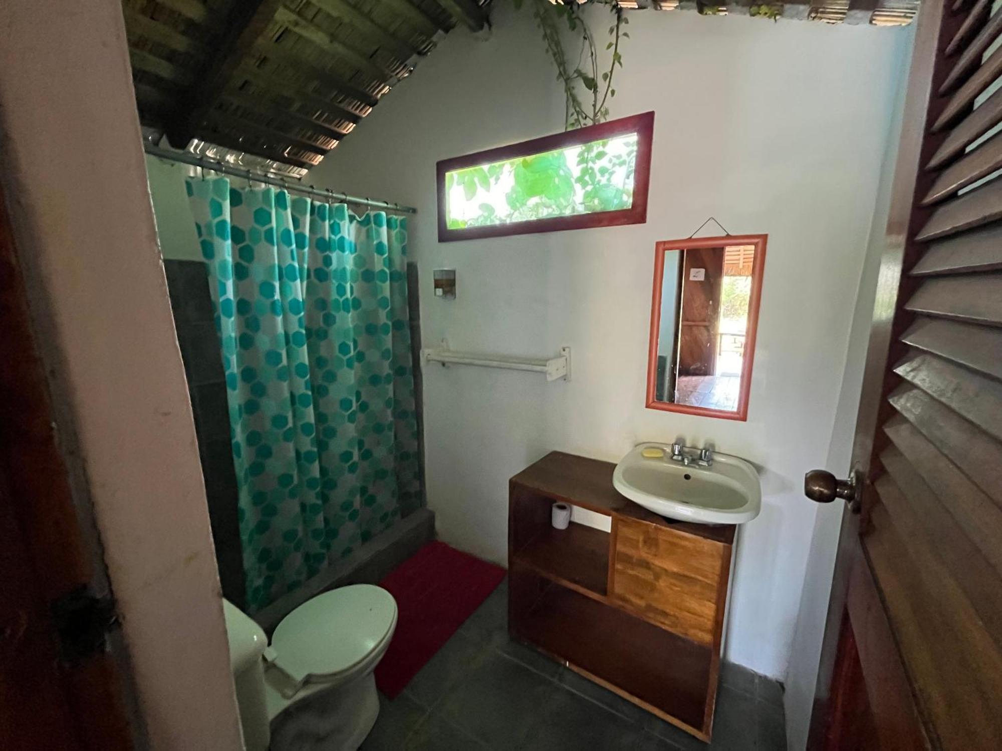 Kamala Surf & Backpacker Hostel Montañita Quarto foto
